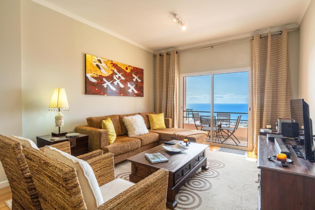 Stylish Apartment With Balcony And Amazing Views Over Funchal And The Sea Funchal (Madeira) Exterior foto